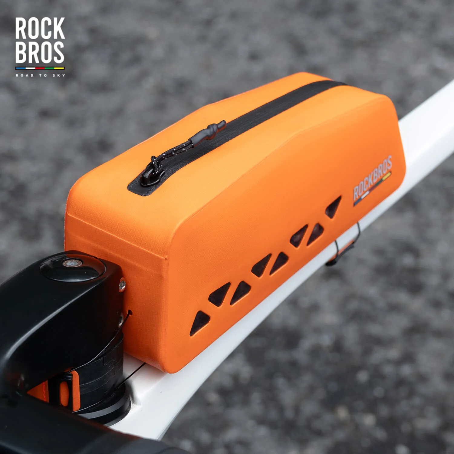 Road-to-Sky Bike Frame Bag 100% Waterproof 1L - AS-142 - Image 3