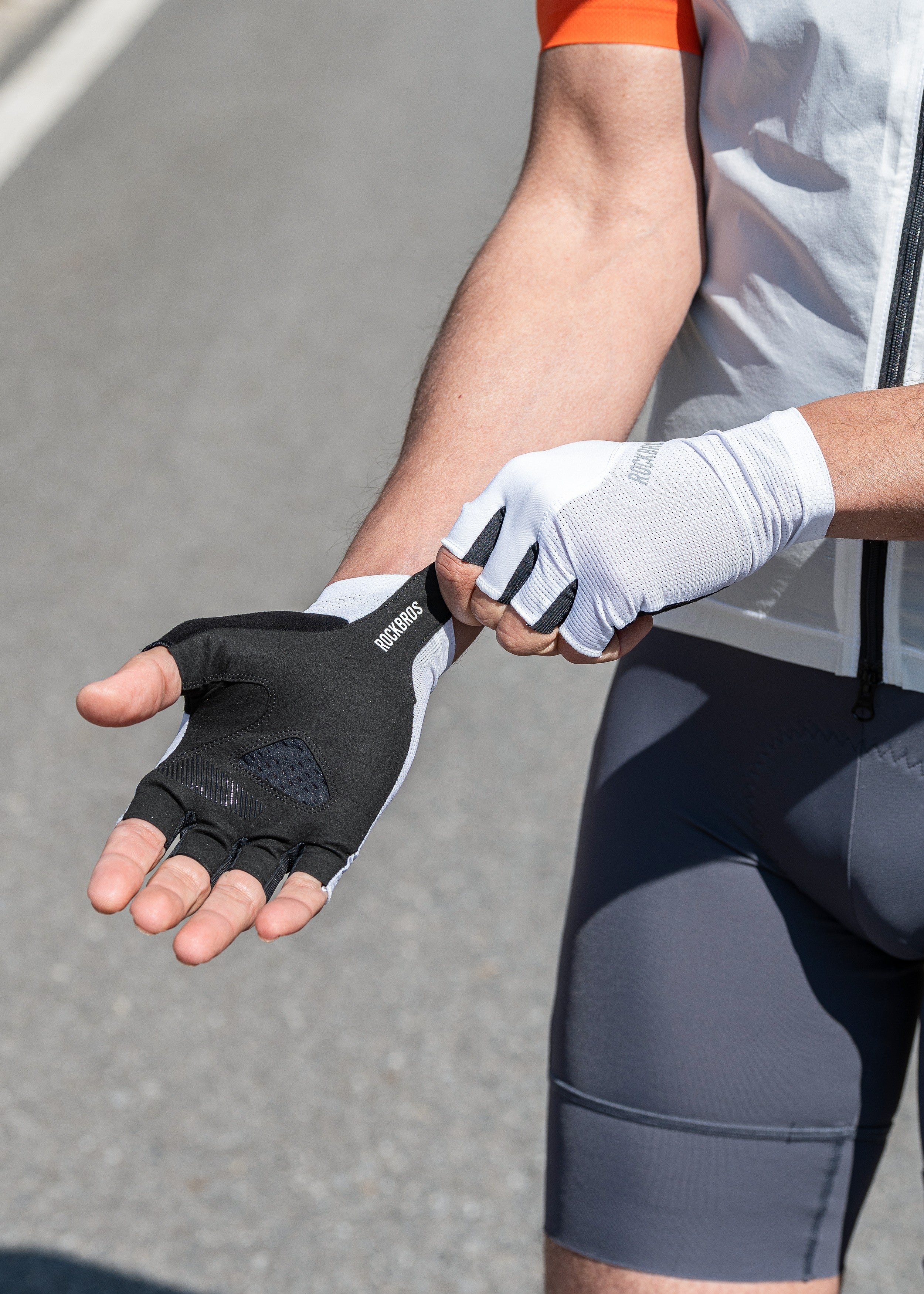 ROCKRBOS Road-to-Sky Cycling Fingerless Gloves - Image 10