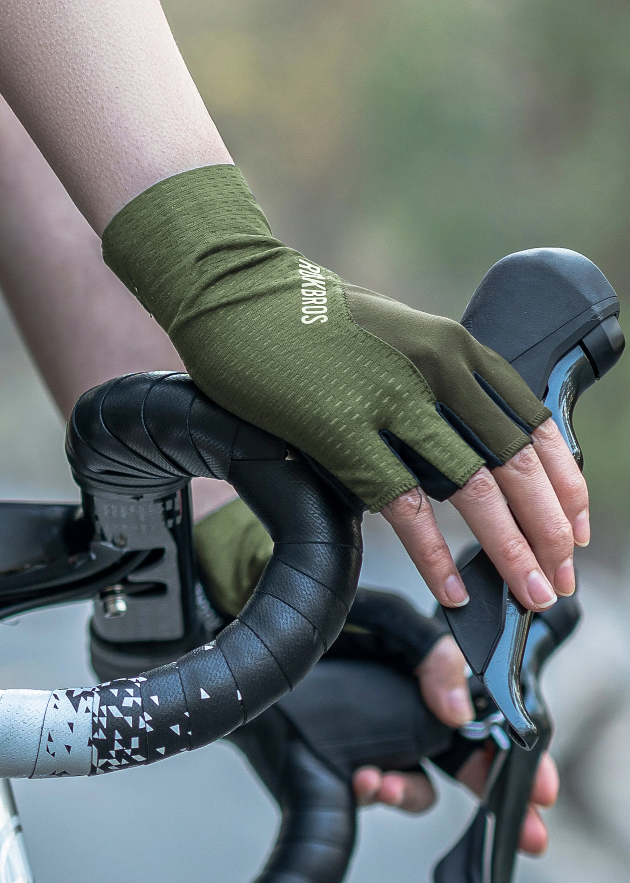 ROCKRBOS Road-to-Sky Cycling Fingerless Gloves - Image 22