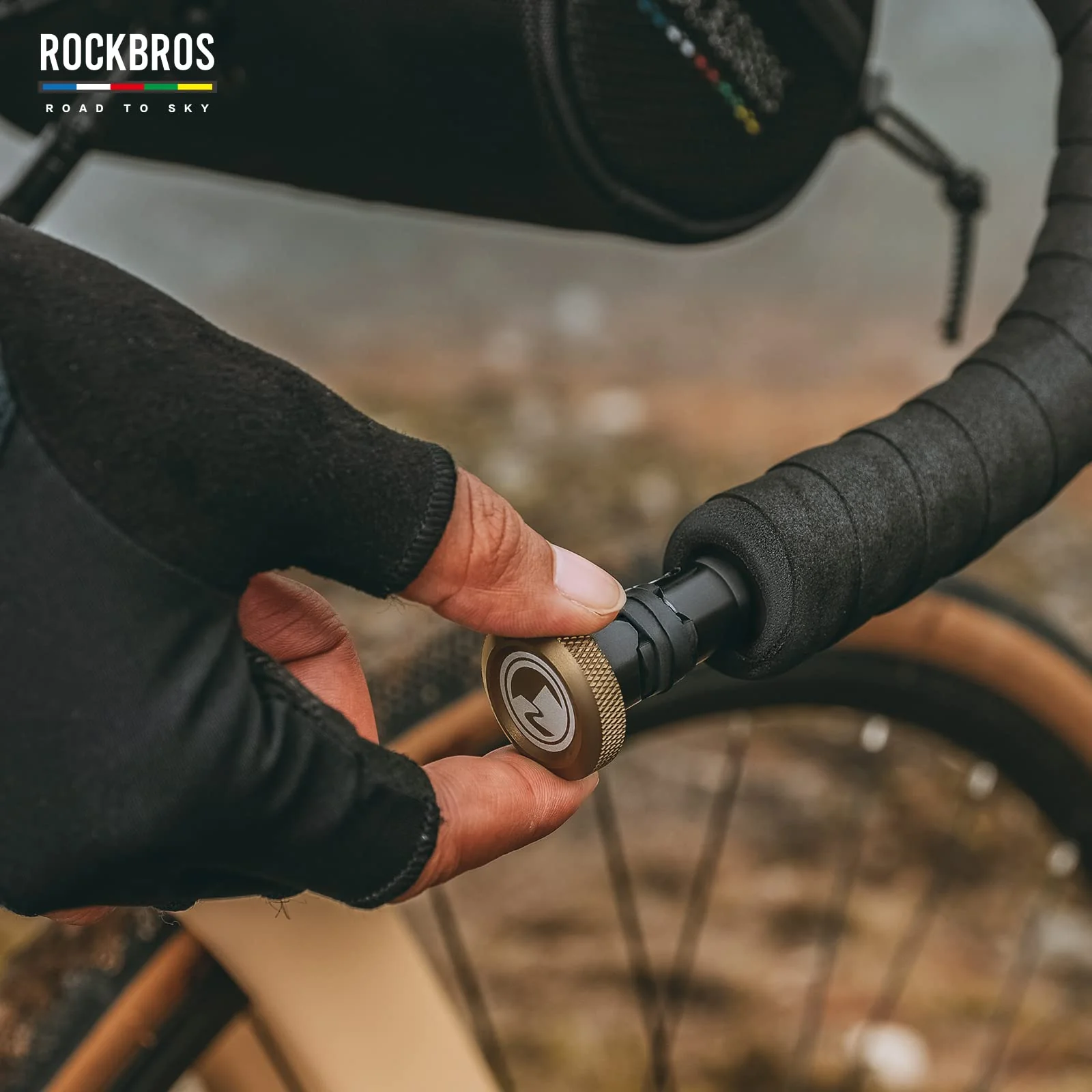 ROCKBROS Road-to-Sky Multifunction Tool 6 in 1 Bicycle Handlebar Plug - Image 7